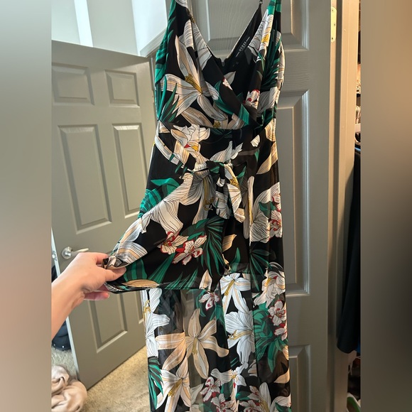 Floral romper with floor length skirt - Picture 3 of 3